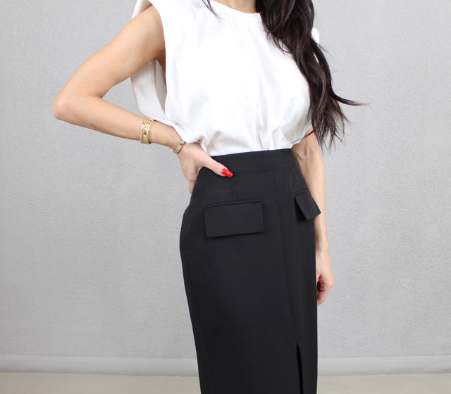 BLACK MIDI SKIRT