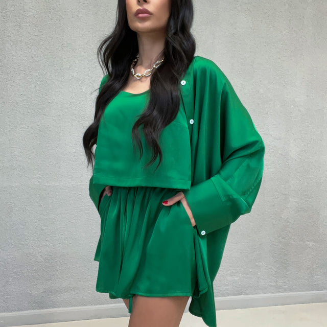 BAMBOO COLLARLESS OVERSIZED SILK SHIRT