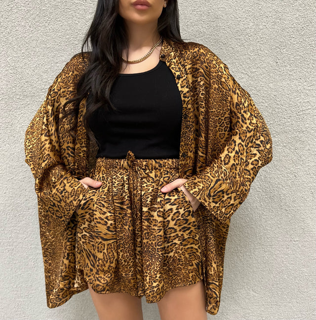 LEOPARD PRINT COLLARLESS OVERSIZED SILK SHIRT