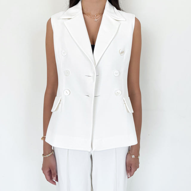 IVORY SLEEVELESS JACKET