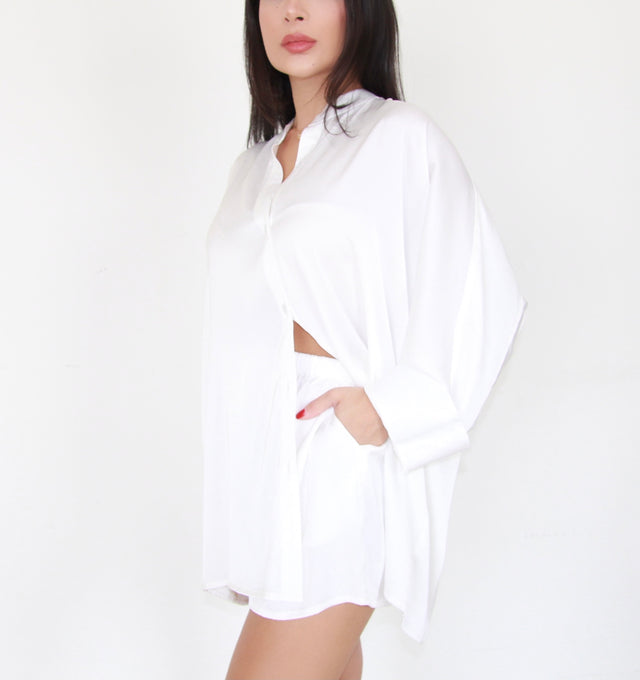 WHITE SILK OVERSIZED SHIRT