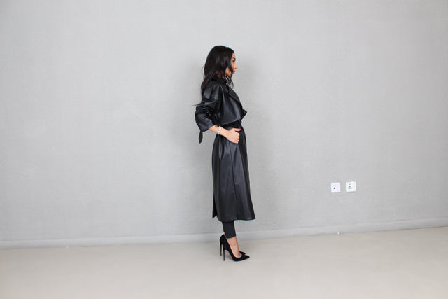 ZARA Leather Oversized Trench Coat PETITE-THE-BRAND ZARA Leather Oversized Trench Coat PETITE-THE-BRAND
