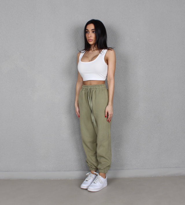 OLIVE GREEN SWEATPANTS – PETITE-THE-BRAND - Main Image