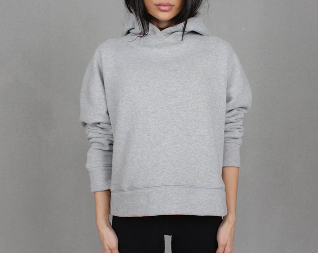 GREY HOODED SWEATSHIRT